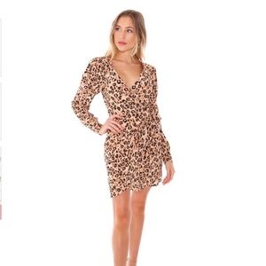 ASTR the label Leopard Print wrap Sleeve Dress